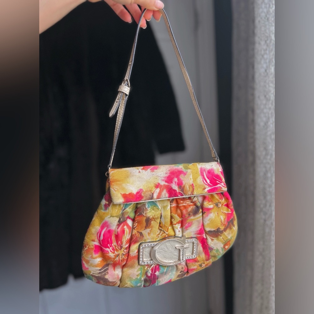 Vintage 90s Guess Floral Purse